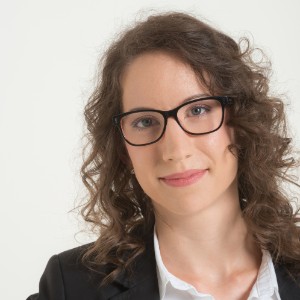 Senior, EY Law Hungary